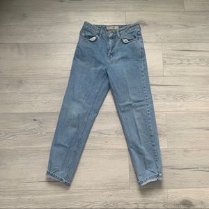 Topshop Mom Jeans Size 25
